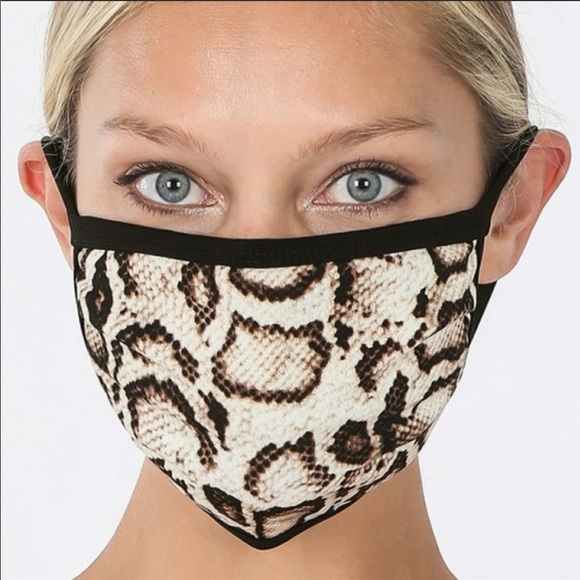 Snakeskin Face Mask - Picture 1 of 1